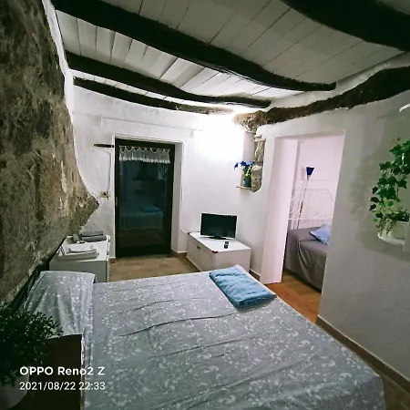 Casa Nella Roccia Villa Bomarzo Exterior photo