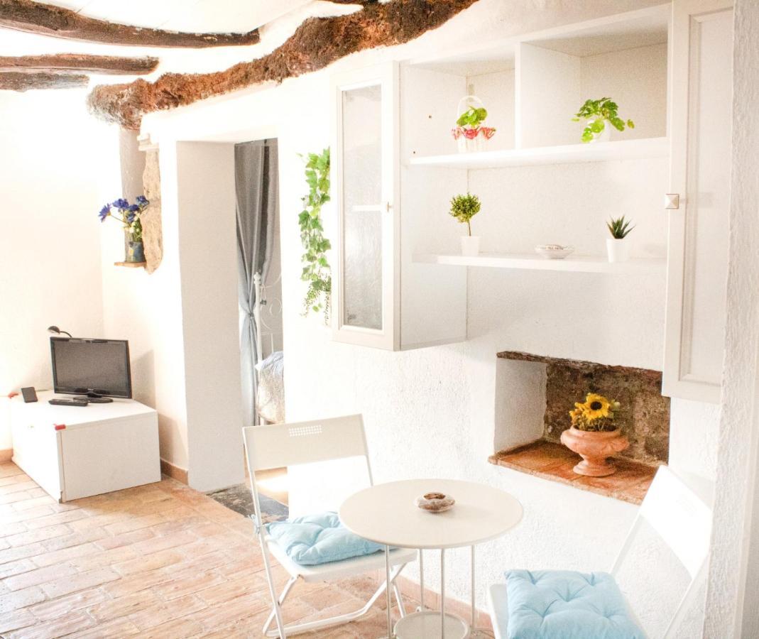 Holiday home Casa Nella Roccia