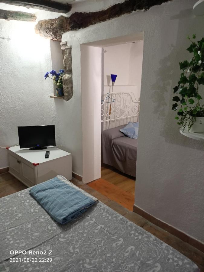 Casa Nella Roccia *